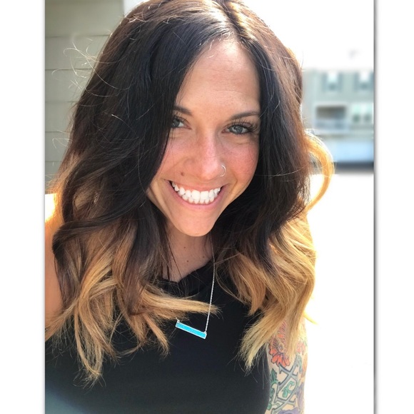 Meet your Posher, Allison - Picture 1 of 1